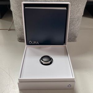 Oura Gen3 Ring - Size 9